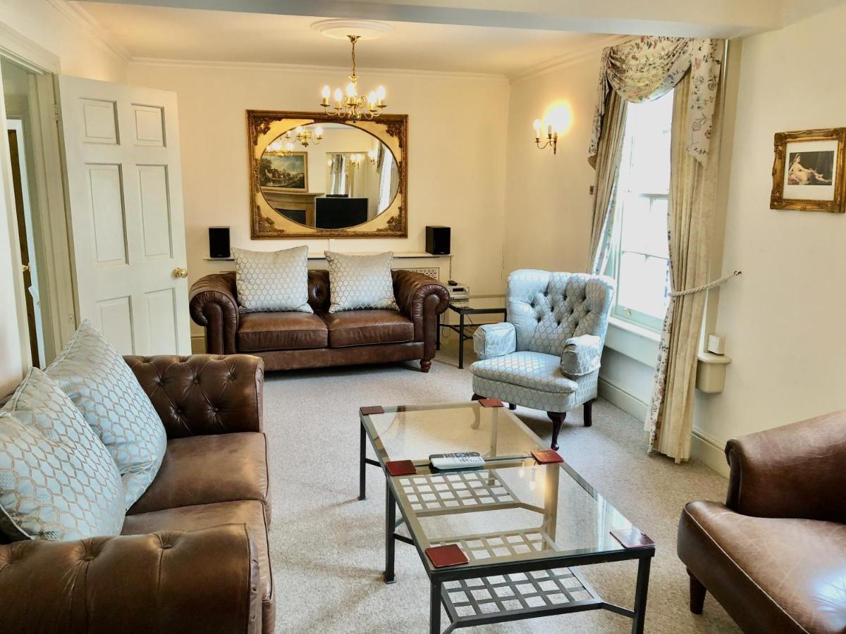 Lauras Townhouse Apartments Lansdown Slope Townhouse Bath Exterior photo